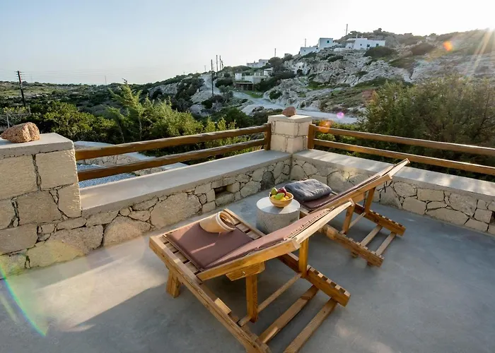 Giourgas Cottage Milos Island