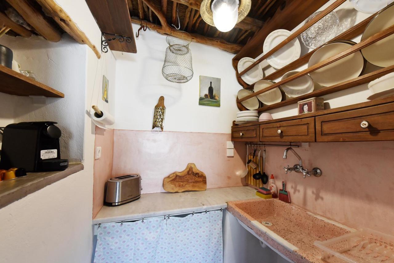 Holiday home Giourgas Milos Island *