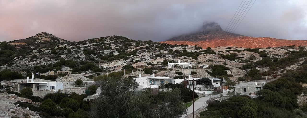 Holiday home Giourgas Milos Island